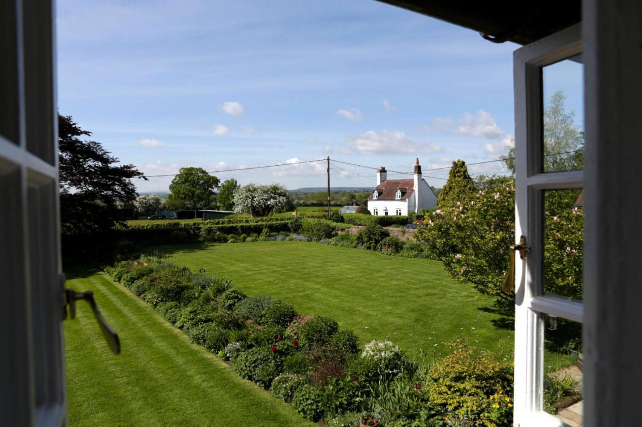 Church Farm B&B Near Telford And Ironbridge Shifnal Eksteriør billede