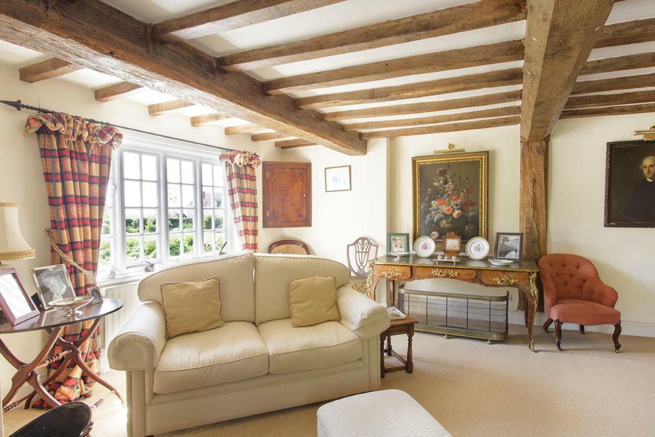 Church Farm B&B Near Telford And Ironbridge Shifnal Eksteriør billede